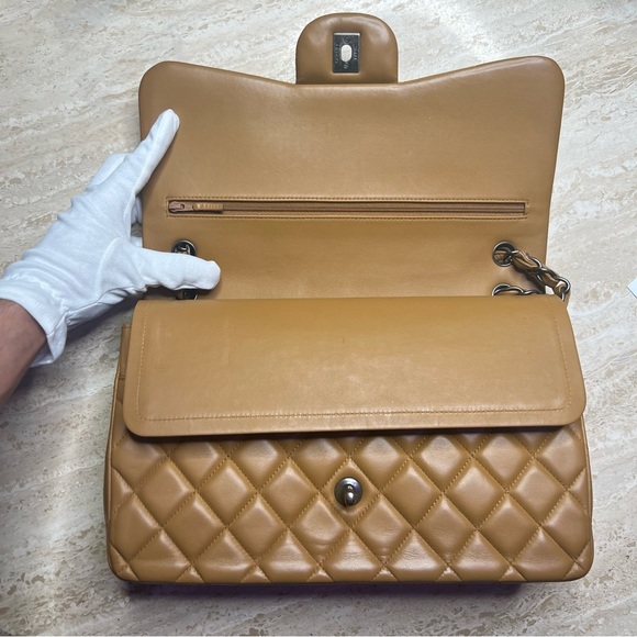 Chanel Tan Lambskin Caviar Quilted Jumbo Classic Double Flap Bag (2014-2015) - Picture 4 of 15